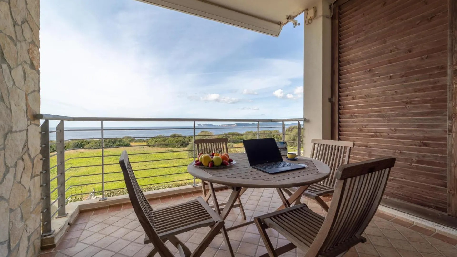 Apartment La Terrazza Sul Golfo Di Alghero 1 Italy